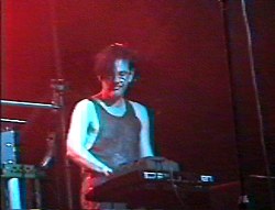 Einstürzende Neubauten - Fotografia de Origem Desconhecida